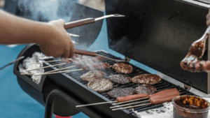 En perfekt grillkväll med grilltält